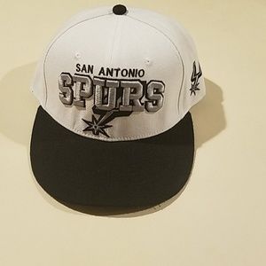 Spurs hat